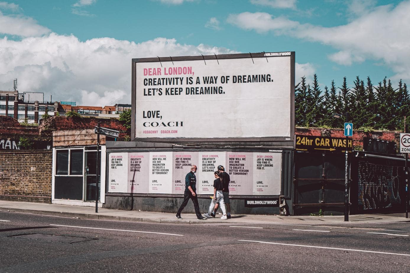 Does outdoor advertising make sense in the age of the internet?